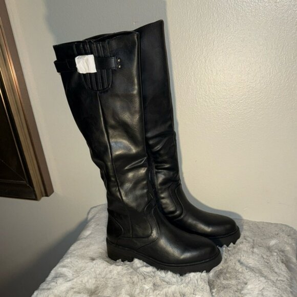 JustFab Black Over the Knee Boots - Picture 1 of 7